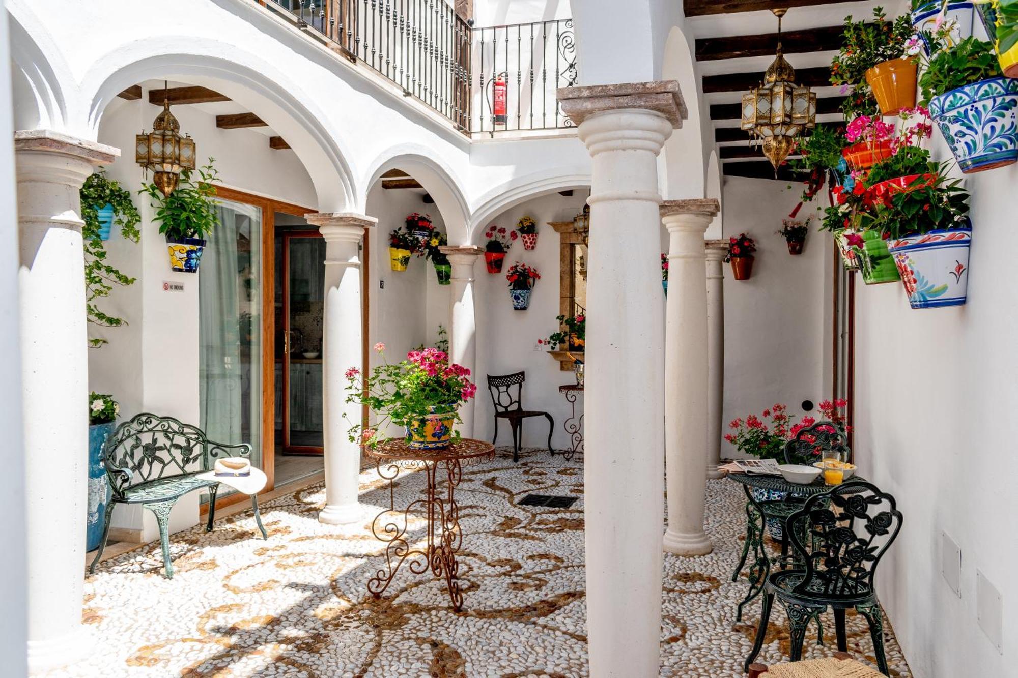 Casa Del Patio - Boutique Apartments (Adults Only) Естепона Екстериор снимка